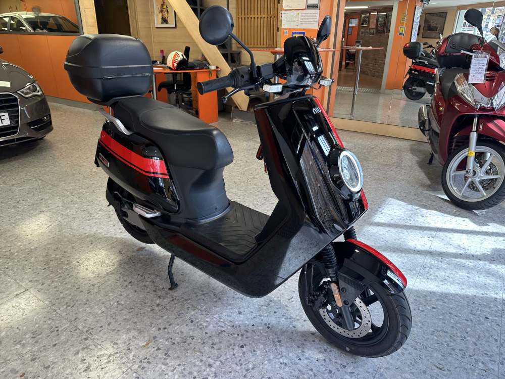 NIU NGT 125 foto 2