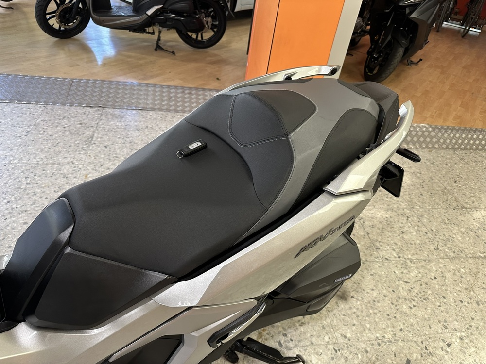 Honda ADV 350 ADV 350 foto 11