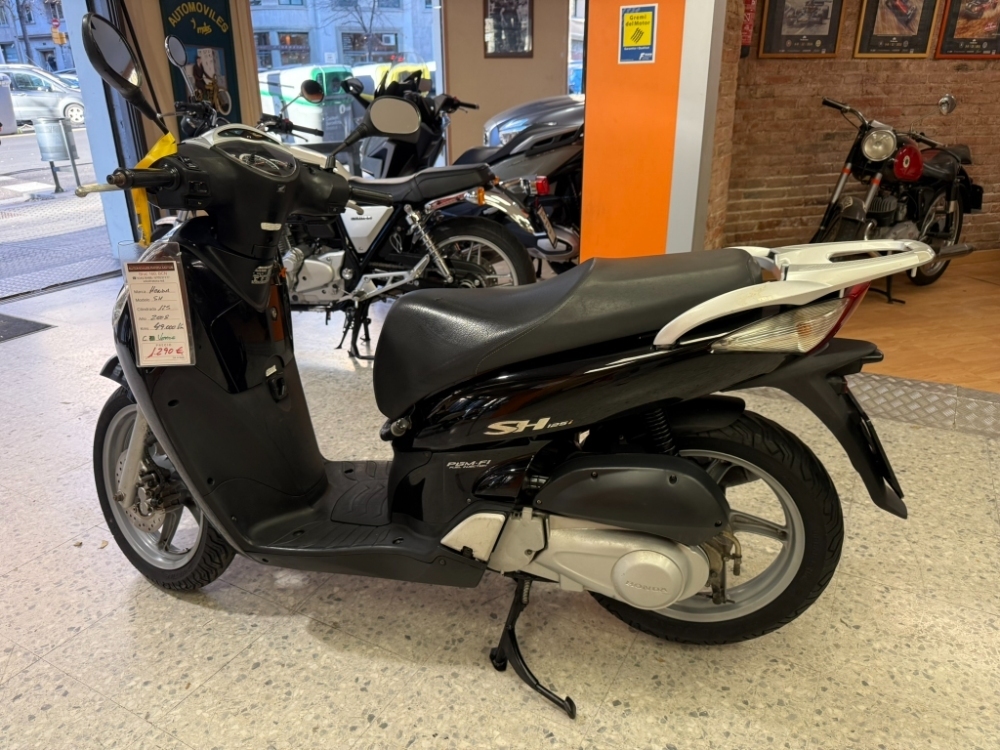 Honda FES 125/SH 125/Dylan 12 SH 125 i (JF14) foto 7