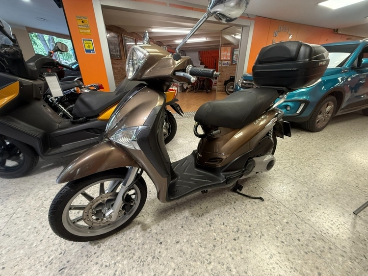 Piaggio (Vespa) PIAGGIO LIBERTY Liberty 125i.e. 3V foto miniatura