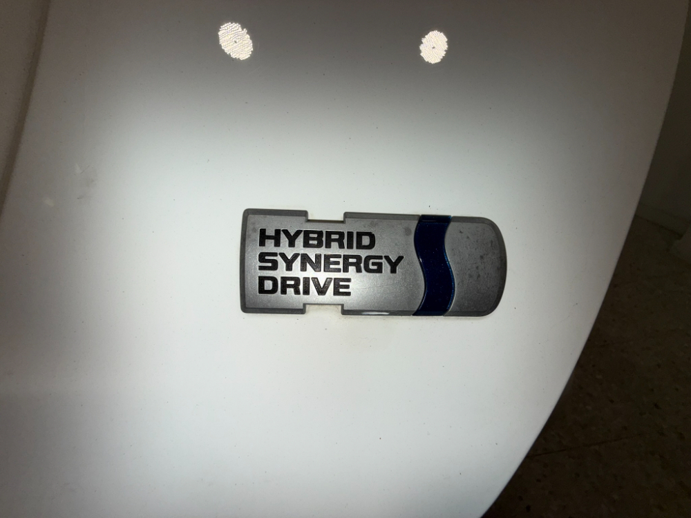 Toyota Yaris Active Hybrid foto 30