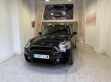 MINI - COUNTRYMAN