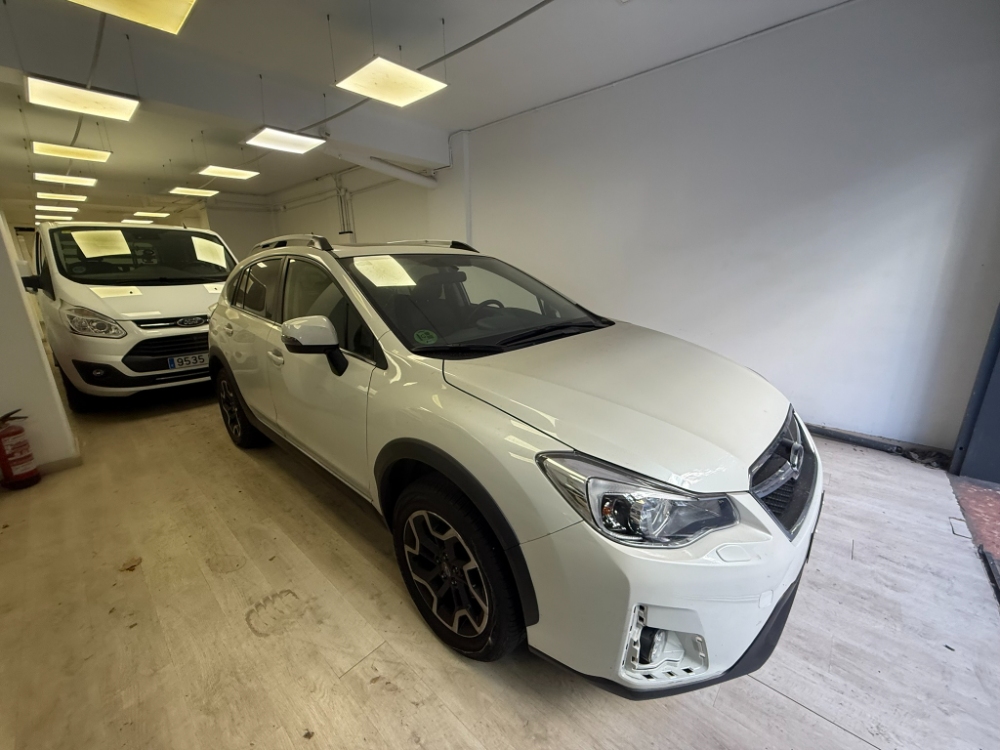SUBARU XV 2.0i CVT EXCLUSIVE PLUS foto 3