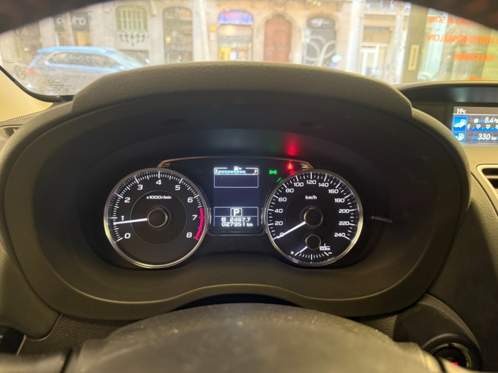 SUBARU XV 2.0i CVT EXCLUSIVE PLUS foto 4