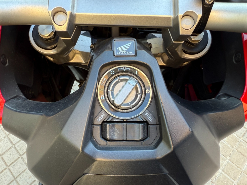 Honda XADV 750 foto 20