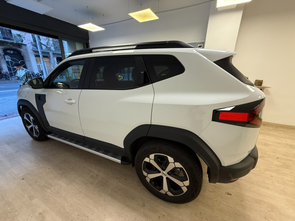 Dacia Duster Hybrid 140 Journey foto 11