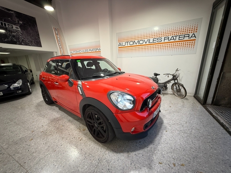 MINI COUNTRYMAN Cooper S foto miniatura