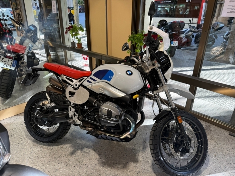BMW R nine T Urban G/S (201 R nineT Urban G/S foto miniatura